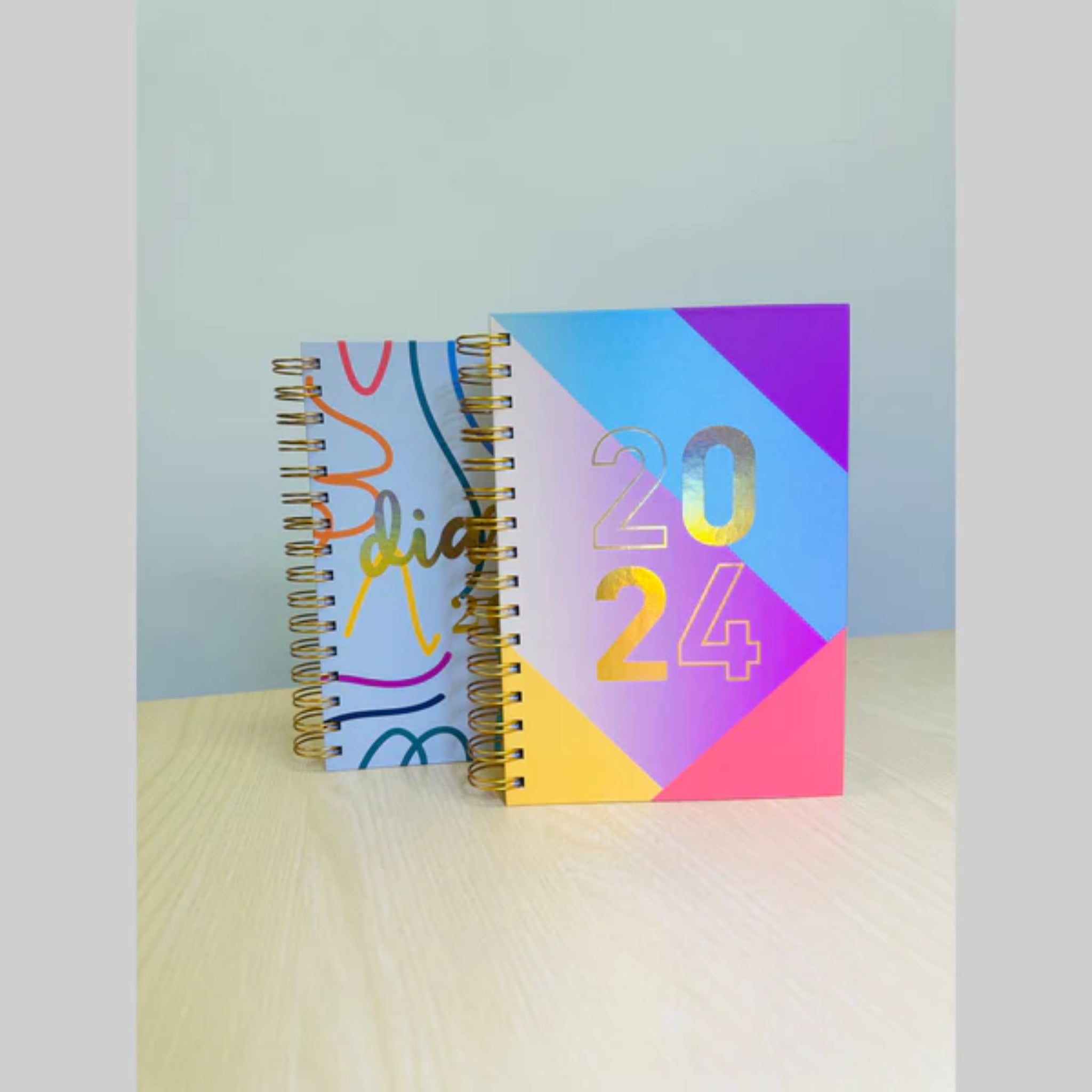 Beclen Harp 2024 A5 Day A Page/Day to View/DAP Daily Planner Executive Desk Diary With Metal Spiral Bonding/Wiro