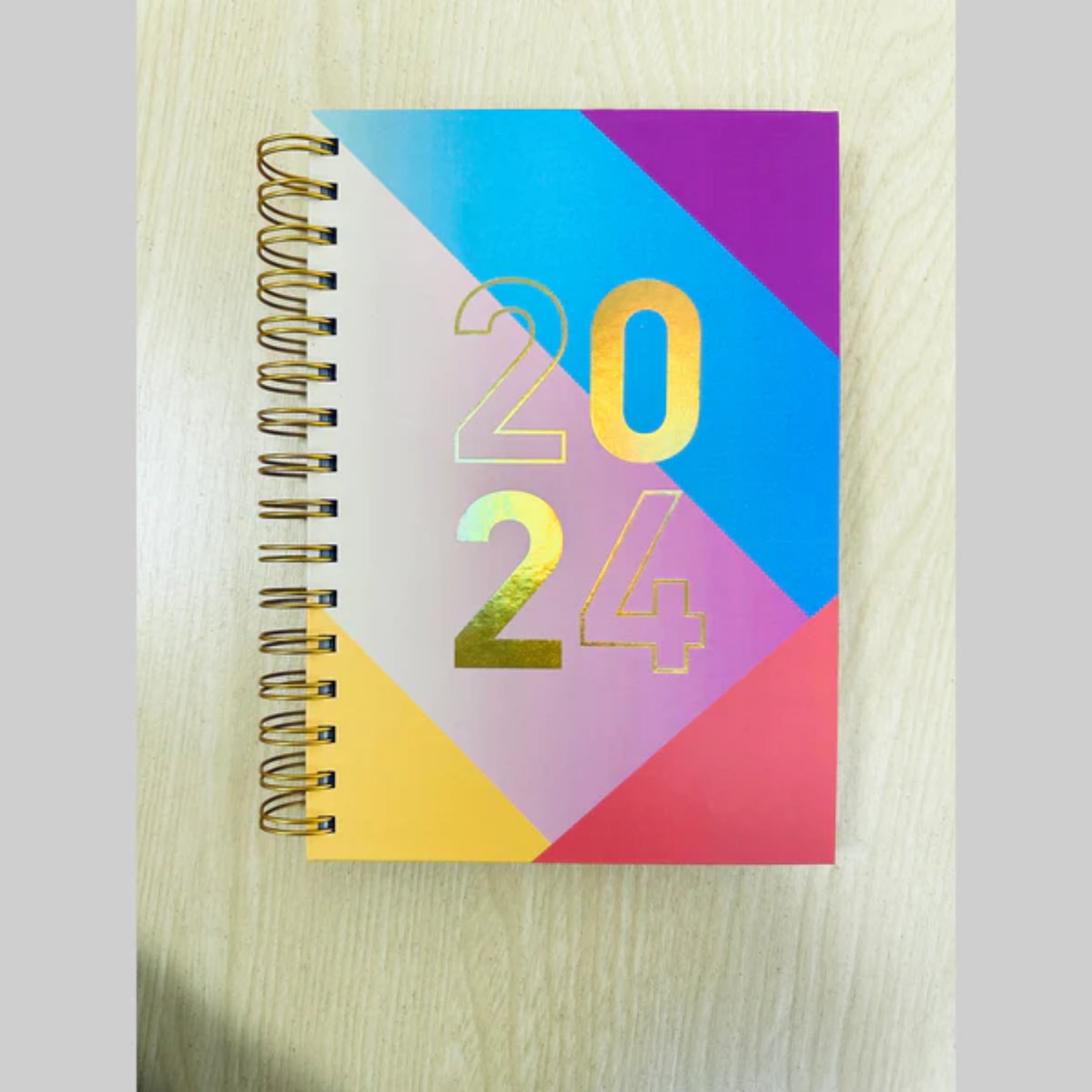 Beclen Harp 2024 A5 Day A Page/Day to View/DAP Daily Planner Executive Desk Diary With Metal Spiral Bonding/Wiro