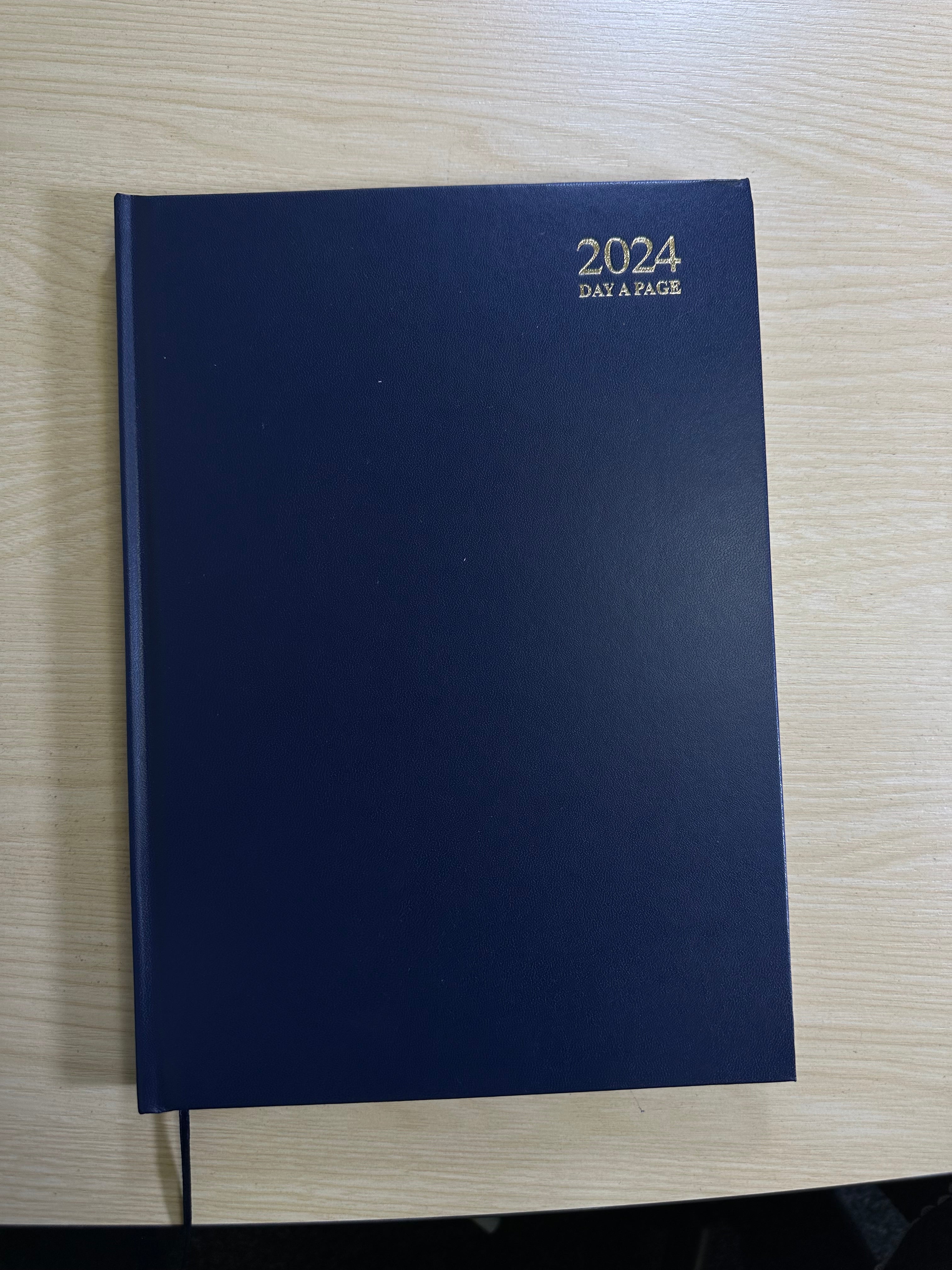 Beclen Harp 2024 Day A Page/Day to View/DAP Daily Planner A4 executive Desk Leather Effect Hard Back Diary