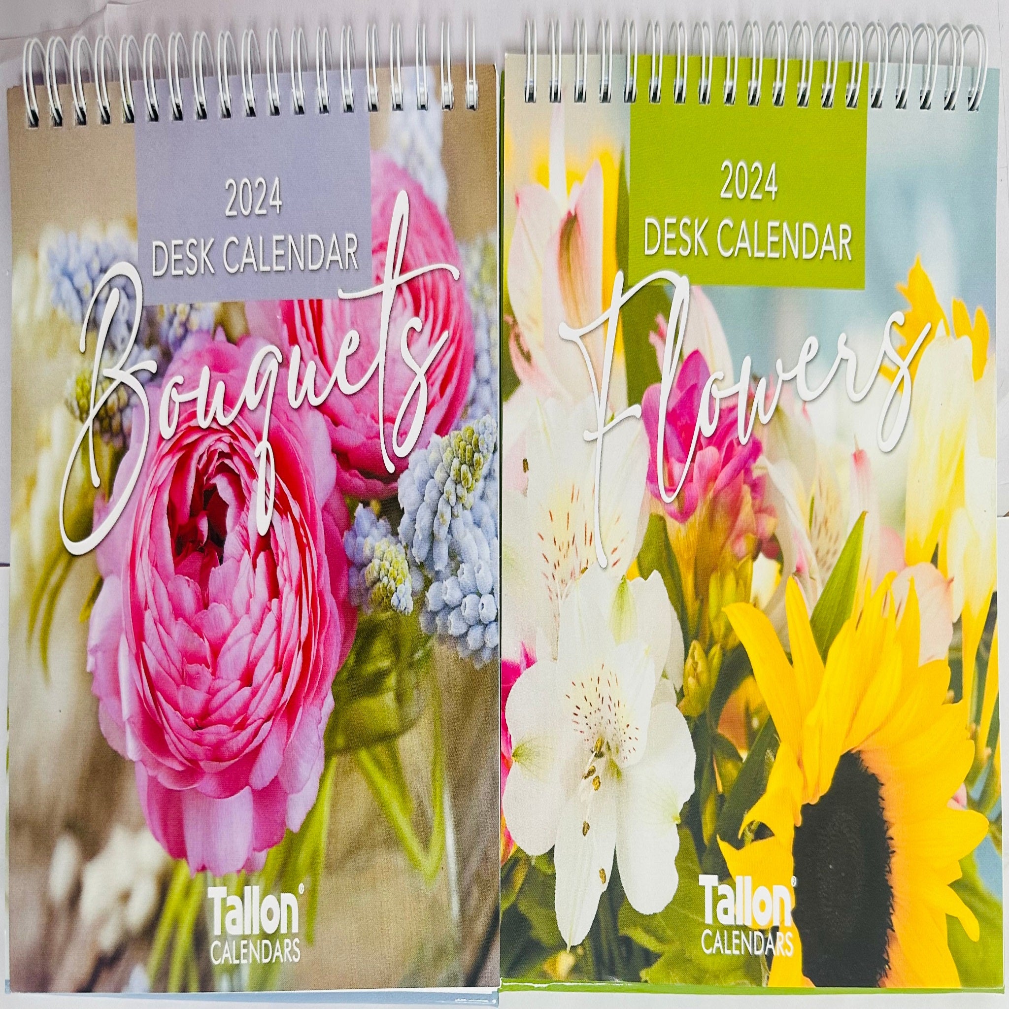 Beclen Harp 2024 Month To View Flip Over Desktop Calendar Flowers Floral Bouquet/ Home Office Table Work top Planner Organiser