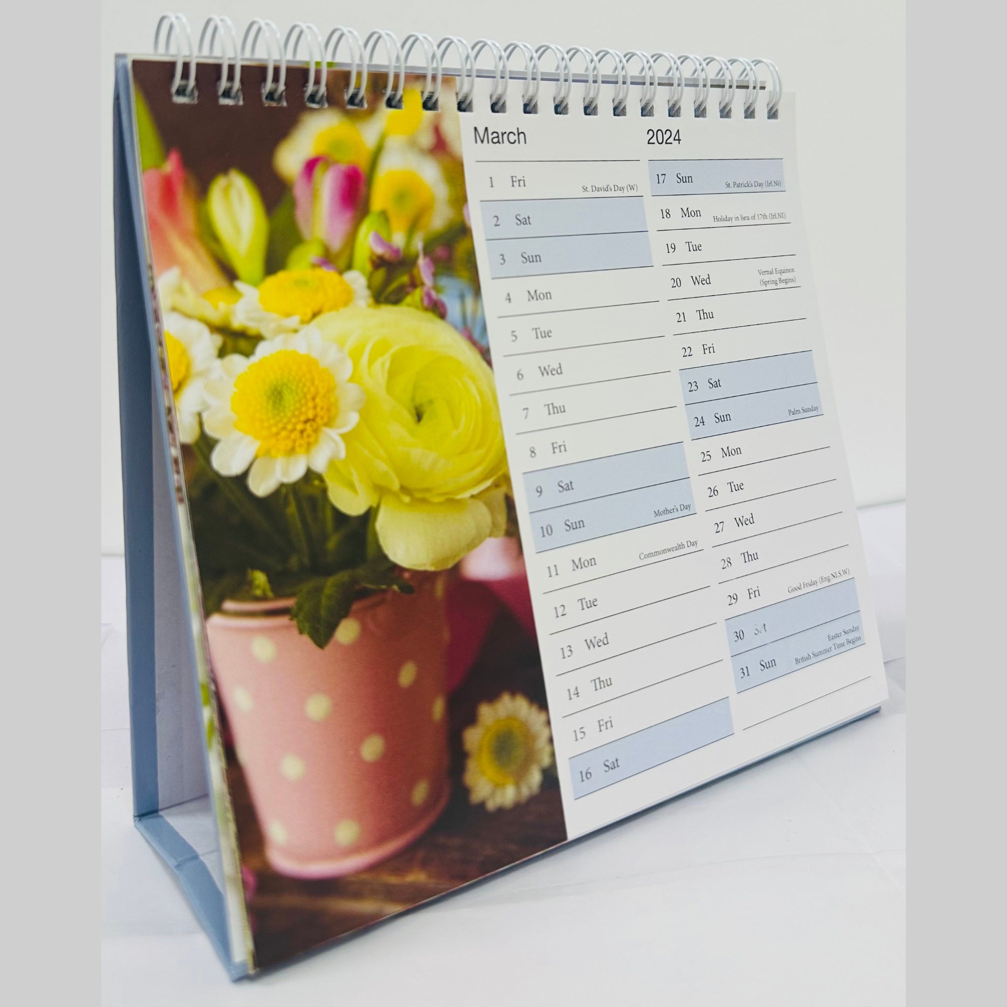 Beclen Harp 2024 Month To View Flip Over Desktop Calendar Flowers Floral Bouquet/ Home Office Table Work top Planner Organiser