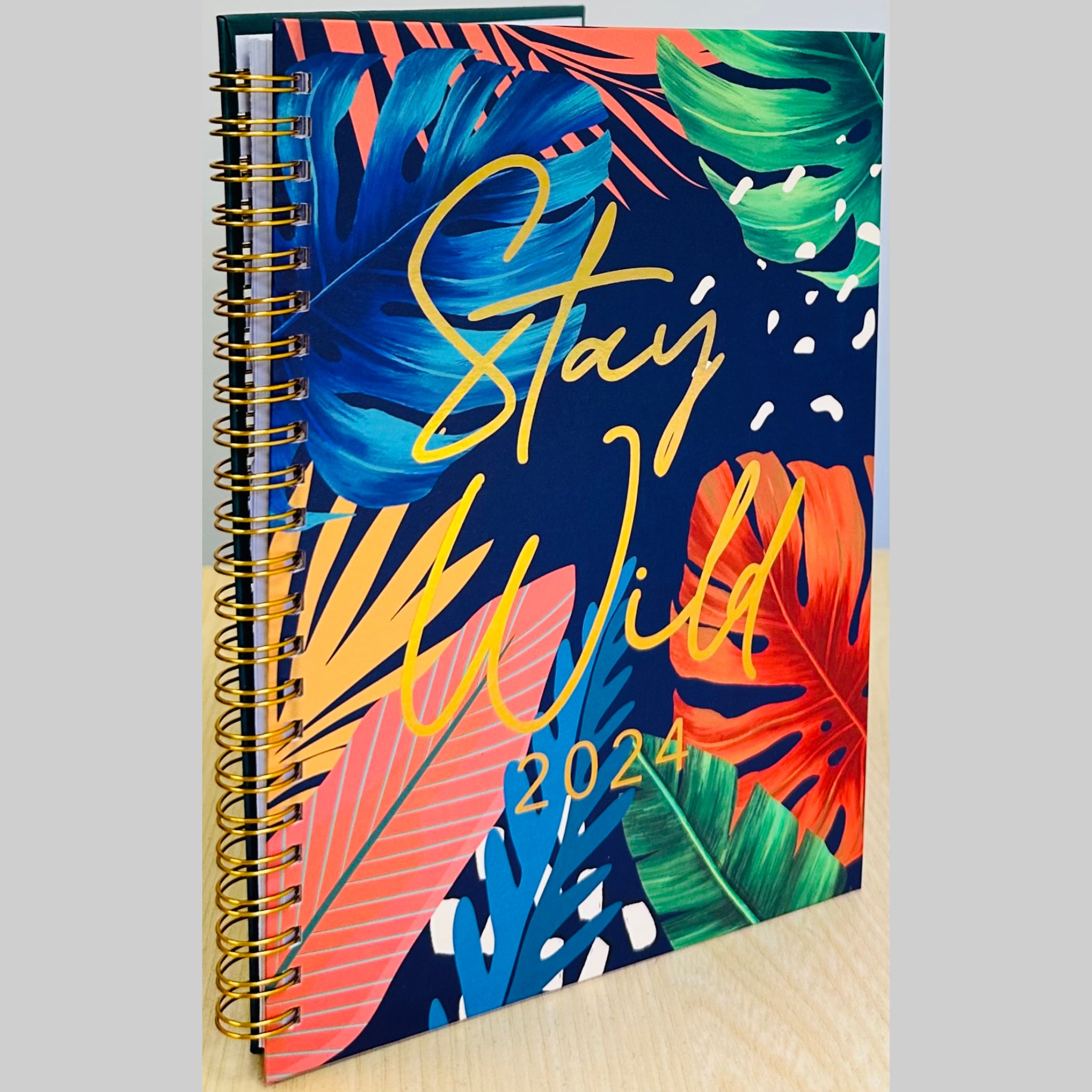 Beclen Harp 2024 Week To View/WTV Personal Executive A5 Diary With Tropical Print and Spiral Bonding/Wiro