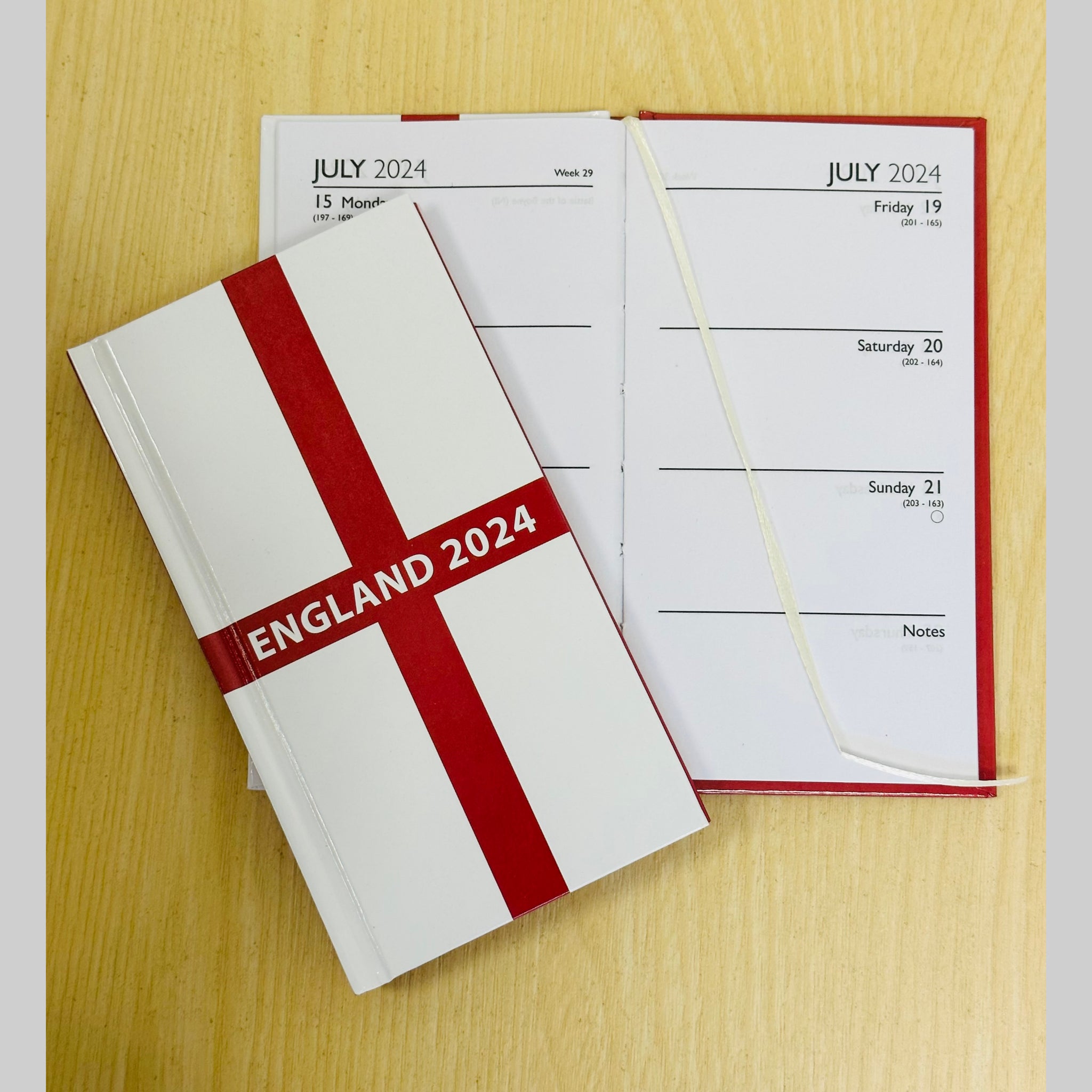 Beclen Harp 2026 Slim Week To View/WTV Personalized Luxury Executive England Diary