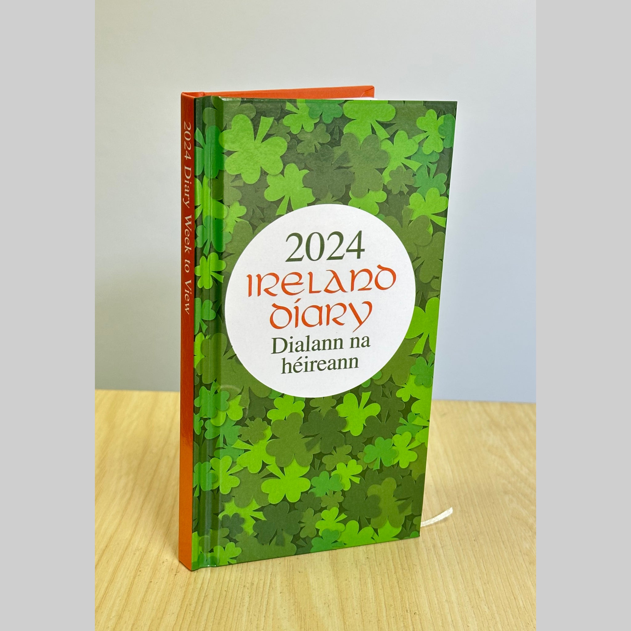 Beclen Harp 2026 Slim Week To View/WTV Executive Personalized Ireland Diary Gift Office school desk diary planner
