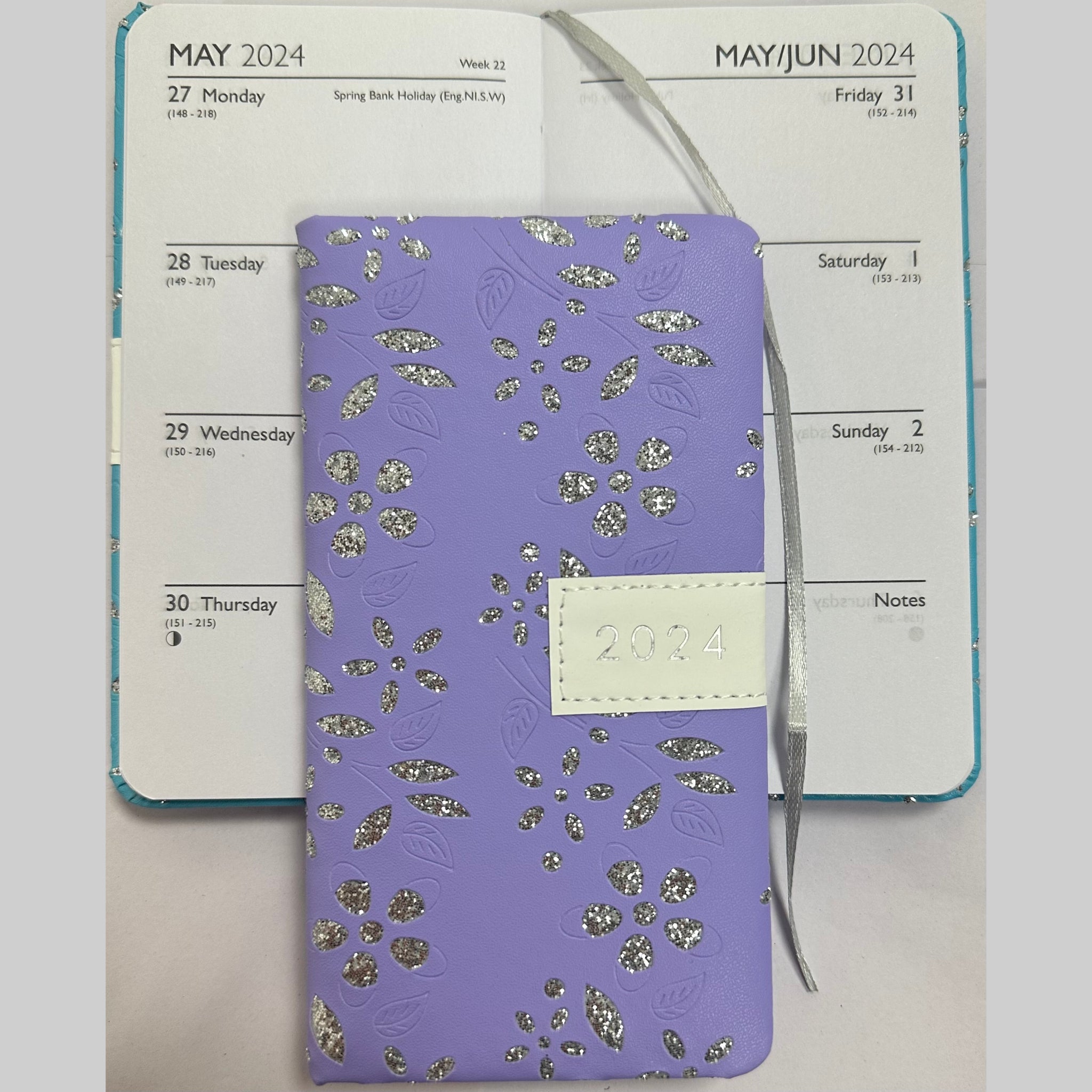 Beclen Harp 2026 Slim Week To View/WTV Personal Beautiful Luxury Glitter/Sparkle/Shimmer Floral Office School Home Desktop Diary