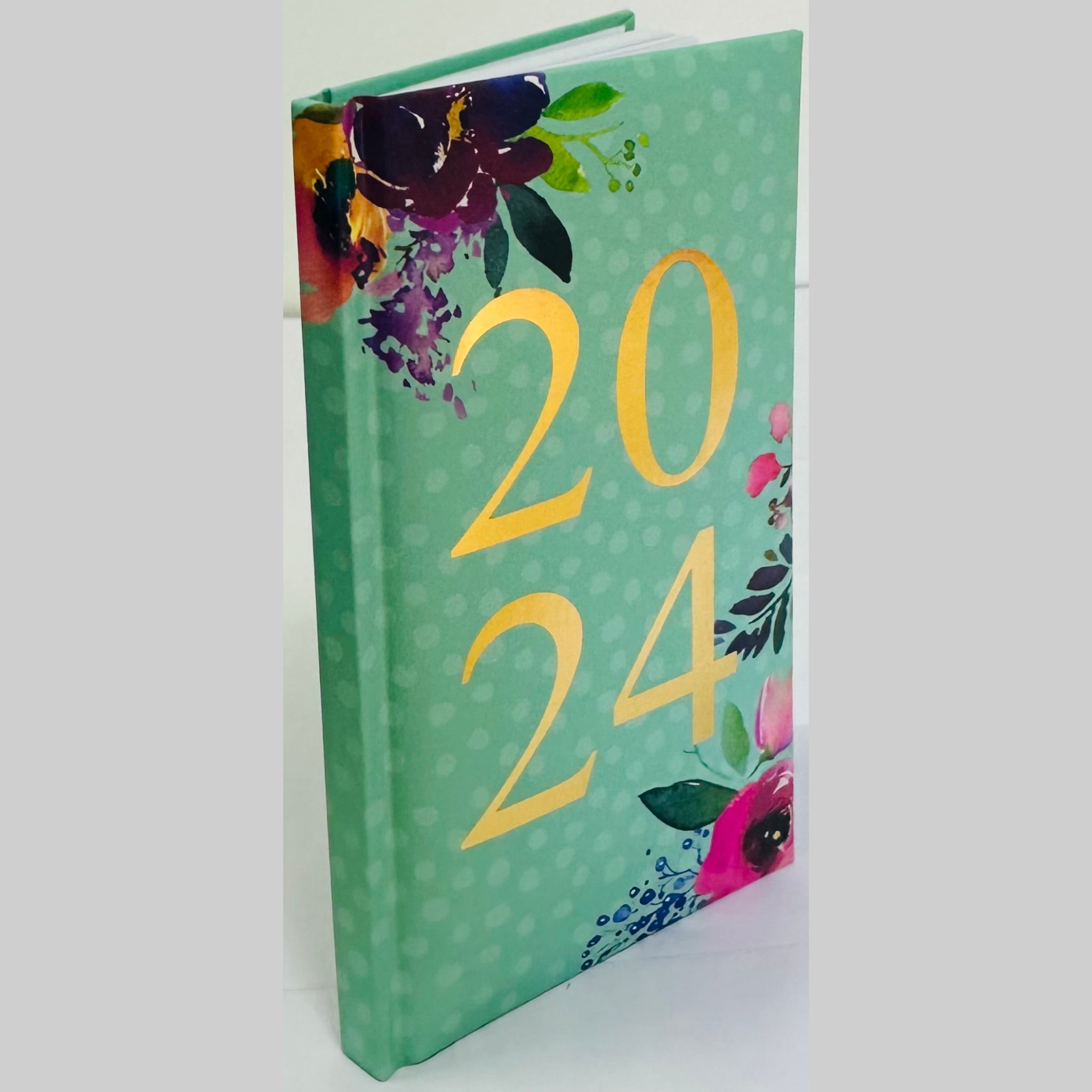 Beclen Harp 2024 A5 Week To View/WTV Personal Executive Colorful Cute Print Foil Effec Diary