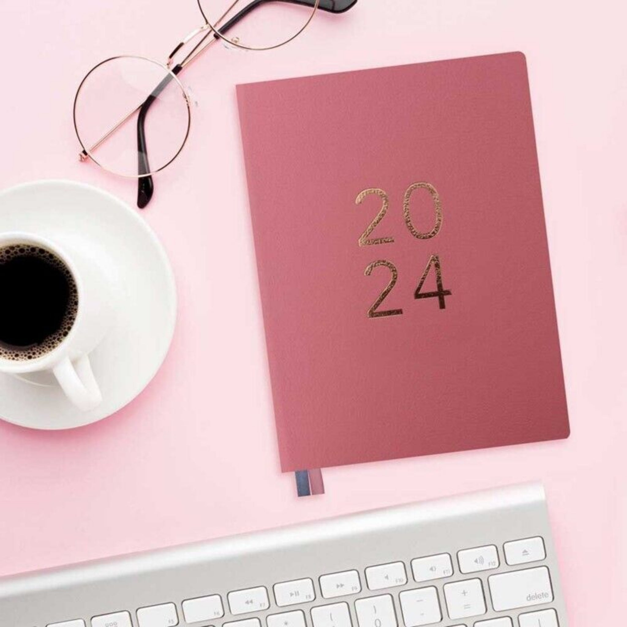 Beclen Harp 2024 A5 Page A Day Luxury Leather Journal pink Organiser Diary Coloured Pages Planner