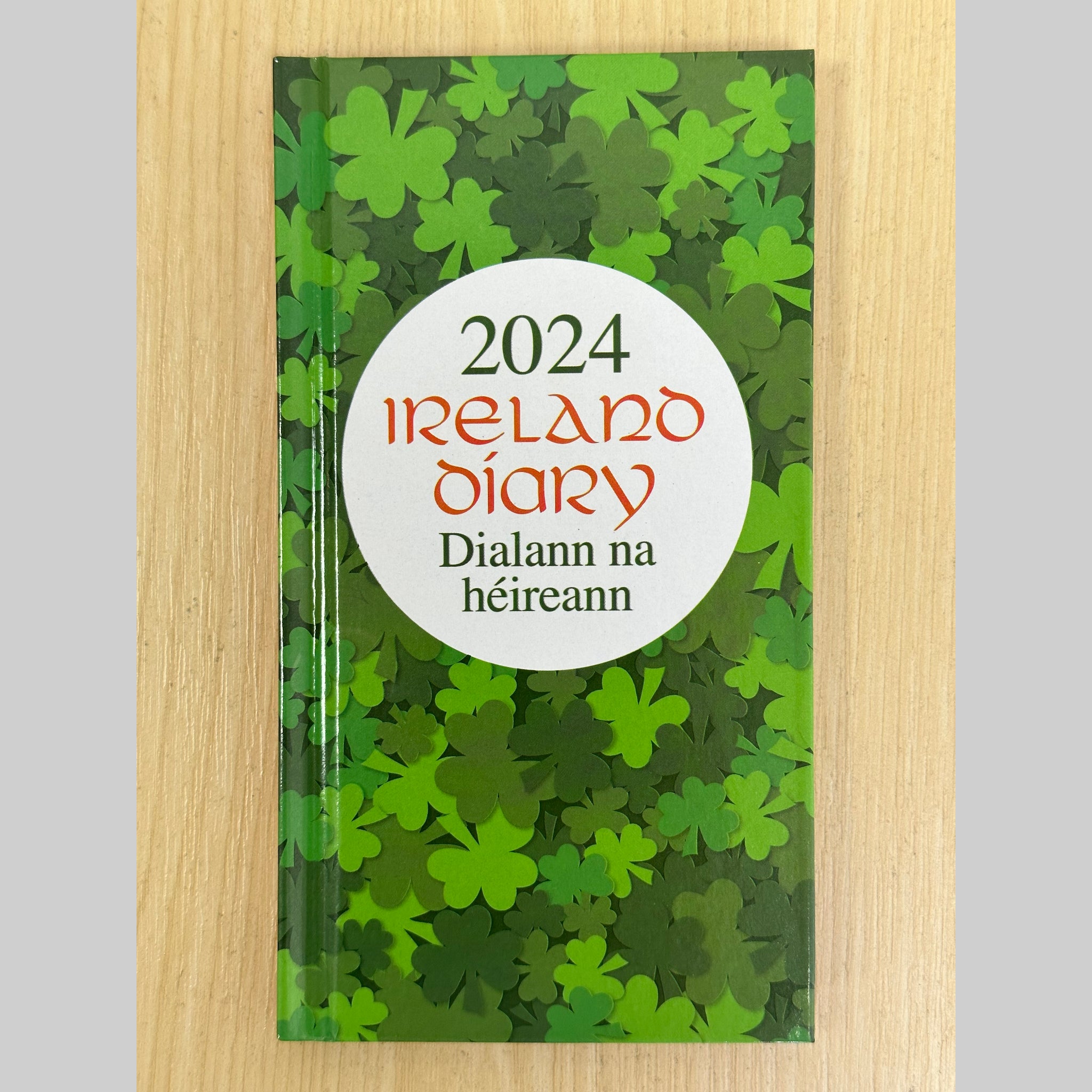 Beclen Harp 2024 Slim Week To View/WTV Executive Personalized Ireland Diary-Dialann Na hÉireann